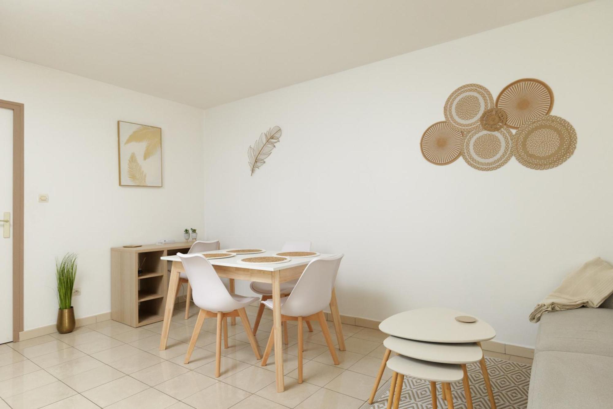 Appart. T3 Les Hauts De Madiana Schoelcher Luaran gambar