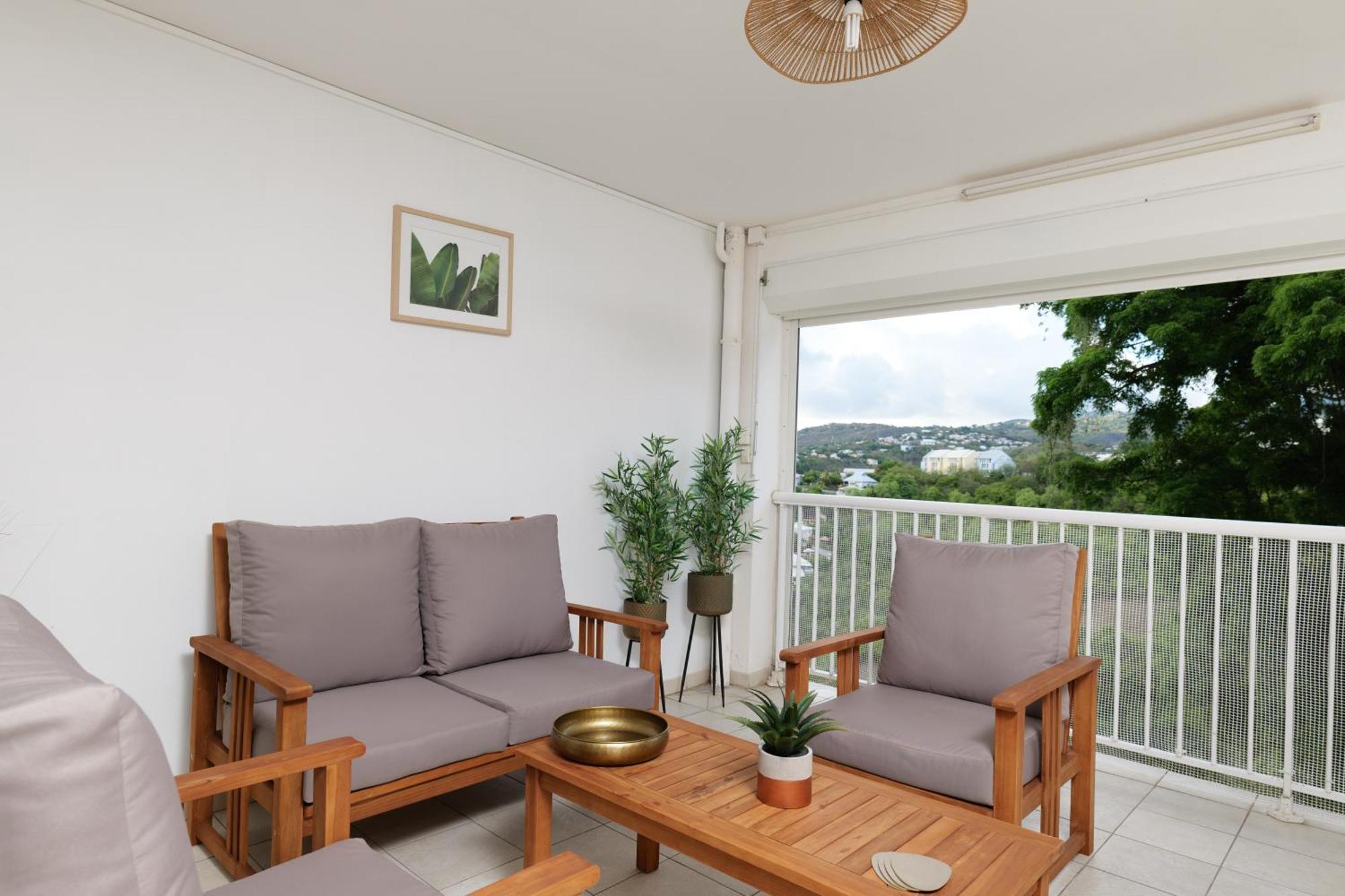 Appart. T3 Les Hauts De Madiana Schoelcher Luaran gambar